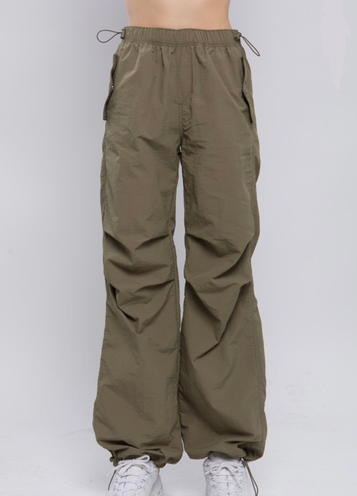 Lola Parachute pants (Olive) – Diablita's Blvd.